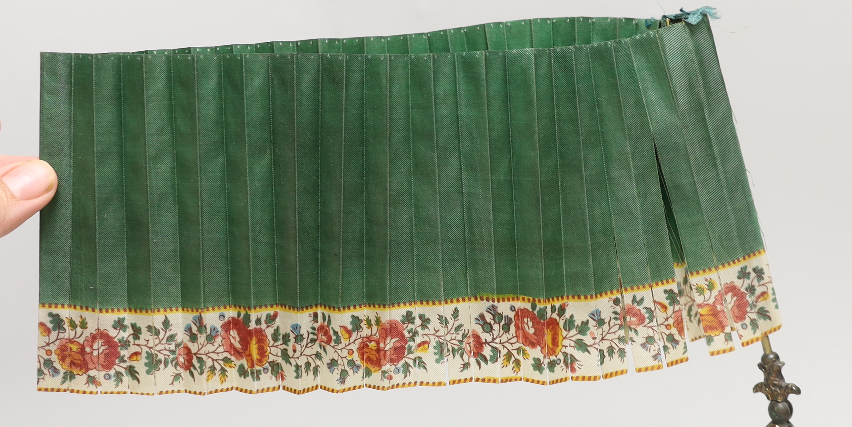 An early Victorian Day's Patent folding face screen with gothic design bronze base, silk leaf, 37cm (a.f.)